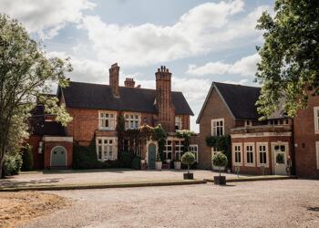 Business Students Visit Pontlands Park Hotel